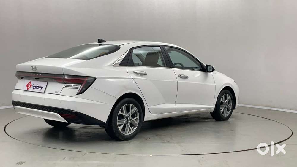 Hyundai Verna 1.5 Sx Petrol Mt, 2023, Petrol