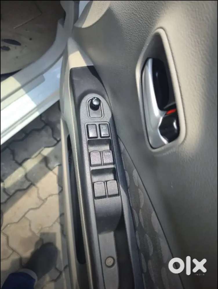 Family Used Company Serviced Celerio Zxi(o)