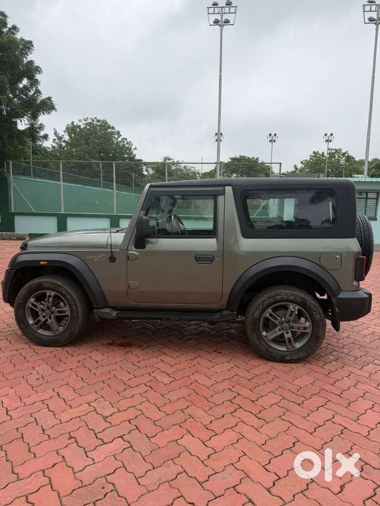 Mahindra Thar Petrol 2021