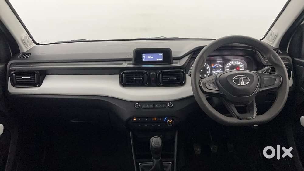 Tata Punch Pure, 2022, Petrol