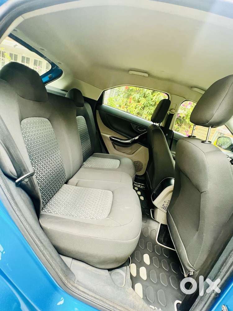 Tata Nexon 1.5 Revotorq Xm (s), 2017, Diesel