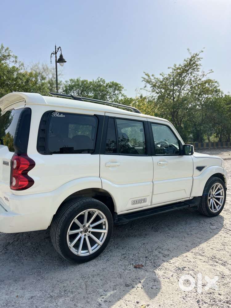 Mahindra Scorpio Classic 2.2 S Mt 9 Str, 2019, Diesel