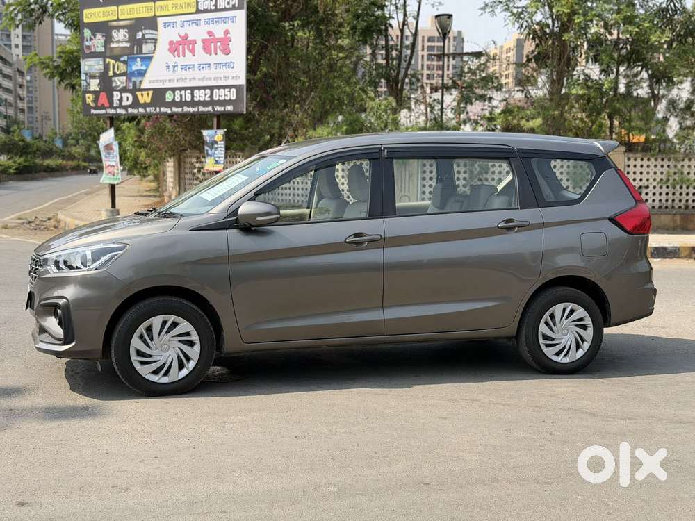 Maruti Suzuki Ertiga Vxi At Petrol, 2022, Petrol