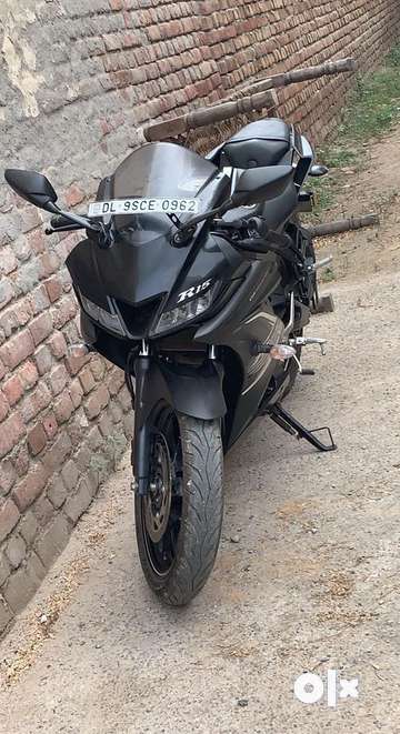 R15 v3 all black hot sale