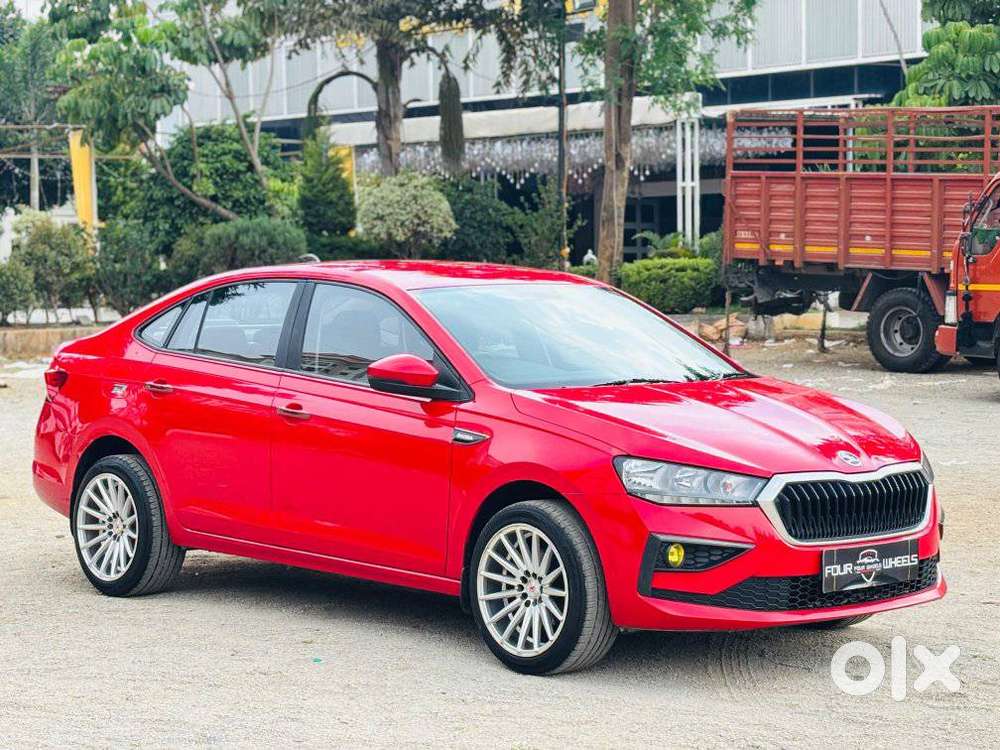 Skoda Slavia 1.0 Ambition Tsi At, 2022, Petrol