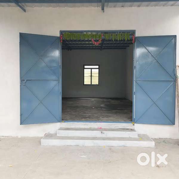 Brand New East facing commercial Shed for Rent
