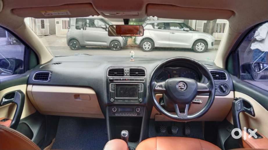 Skoda Rapid 1.0 Ambition Tsi, 2020, Petrol