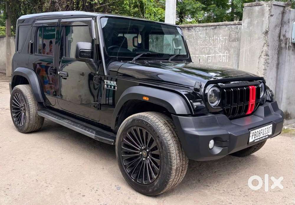 Mahindra Thar Roxx, 2025, Petrol