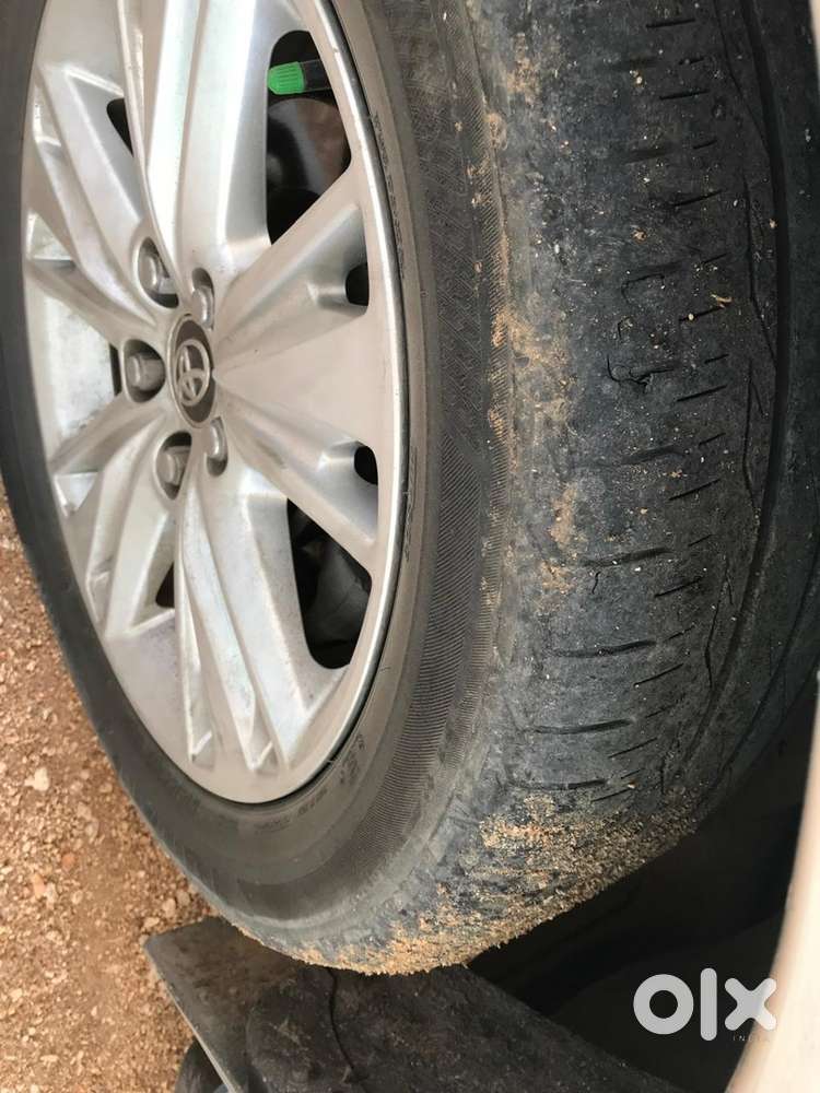 Toyota Innova Crysta 2017