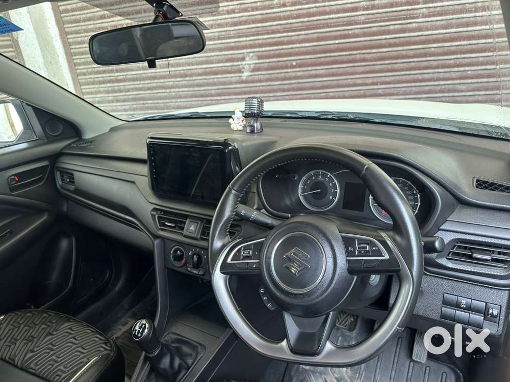 Maruti Brezza Petrol 2024