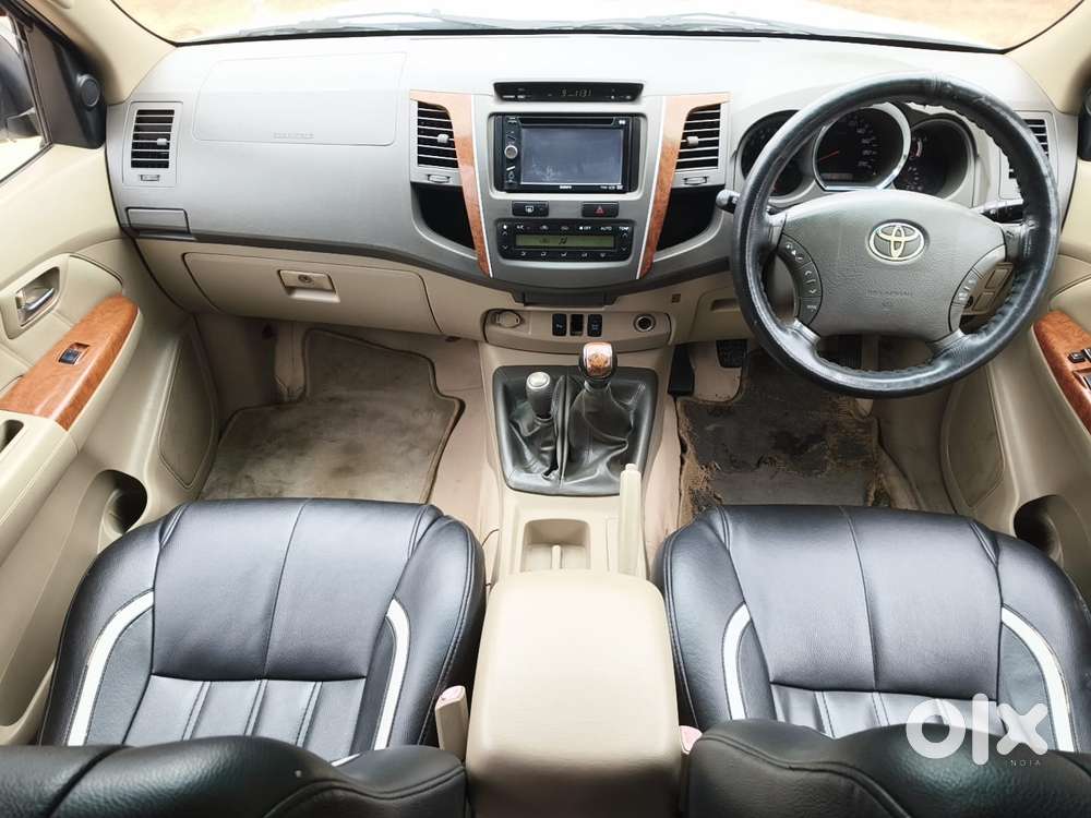 Toyota Fortuner 3.0 4x4 Manual, 2010, Diesel