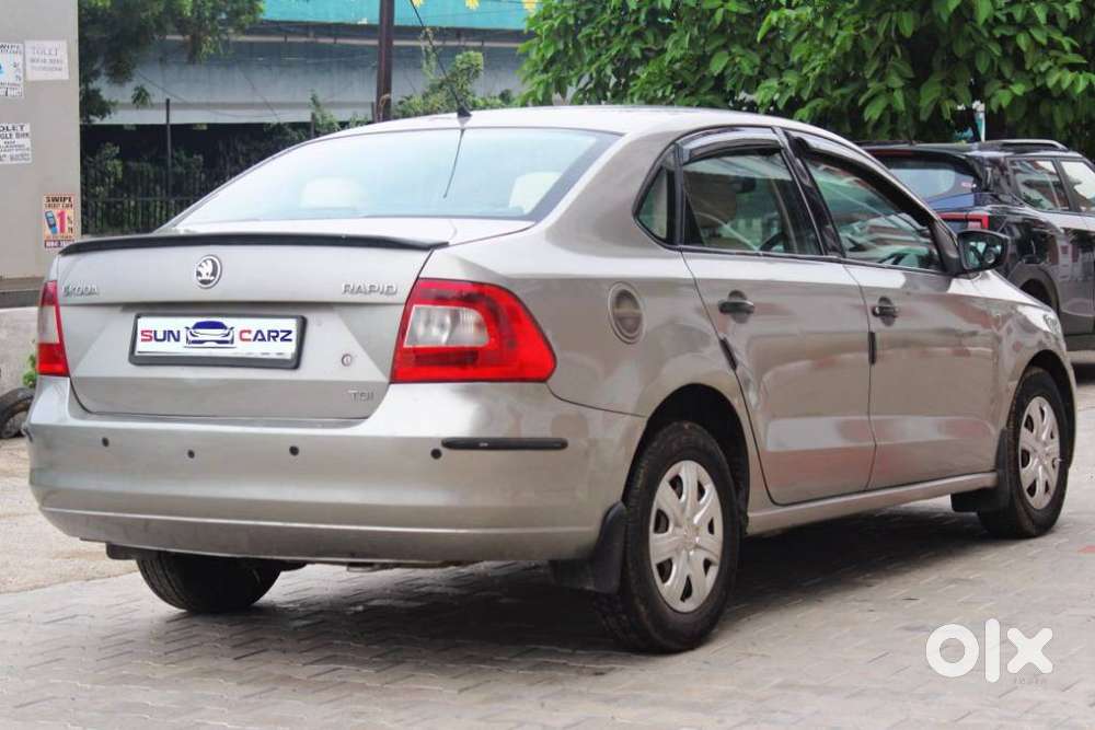 Skoda Rapid 1.6 Tdi Active Plus, 2013, Diesel