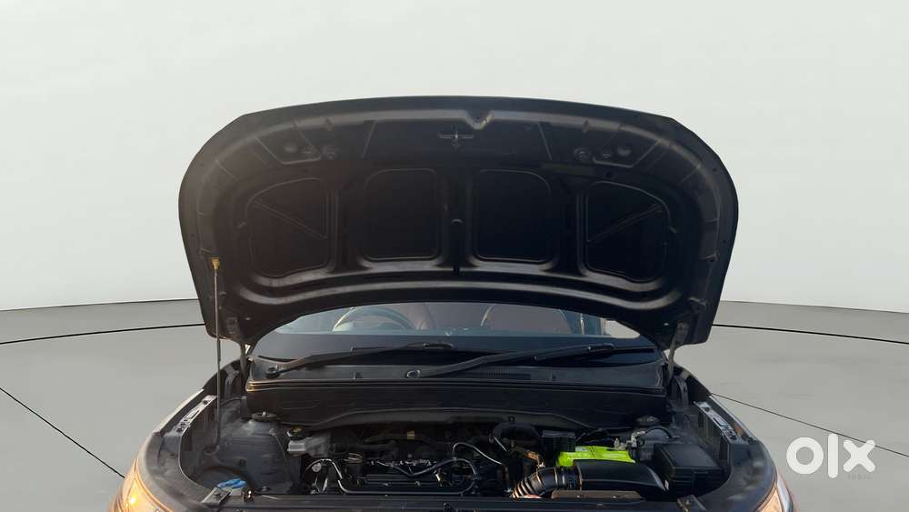 Hyundai Venue 1.2 S (o), 2022, Petrol