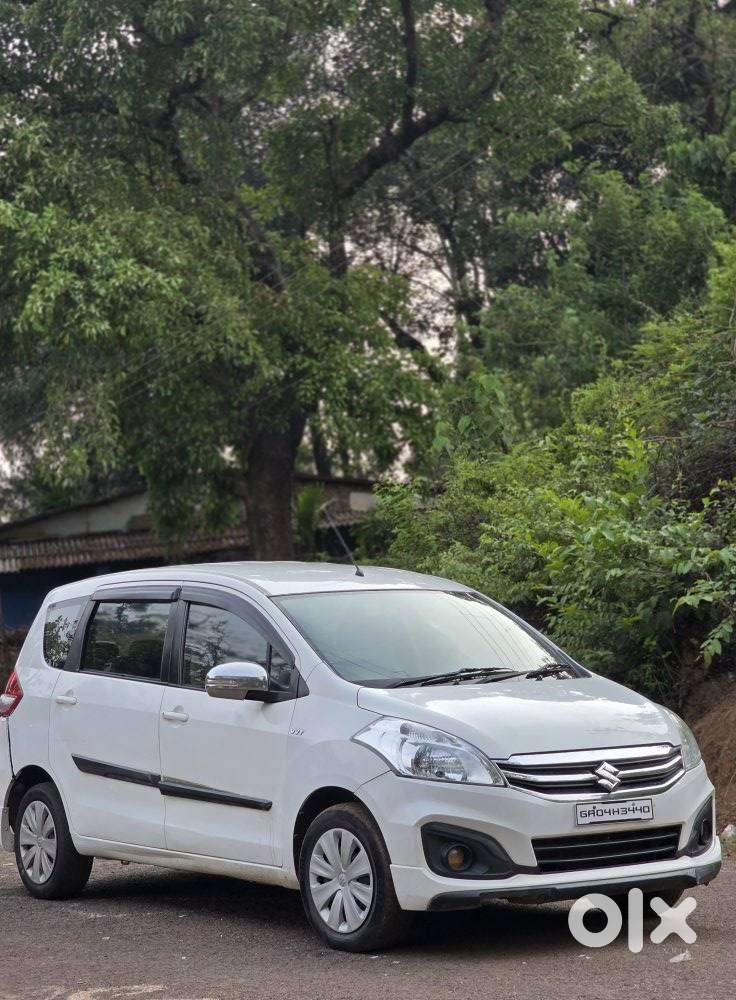 Maruti Suzuki Ertiga Vxi Shvs, 2017, Petrol