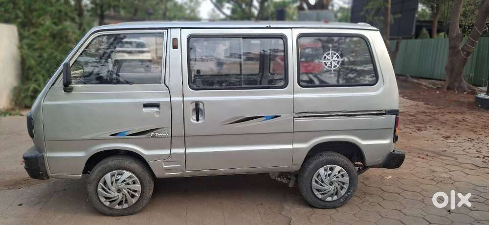 Maruti Suzuki Omni 8 Seater, 2011, Petrol