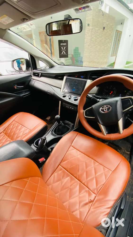 Toyota Innova Crysta 2017