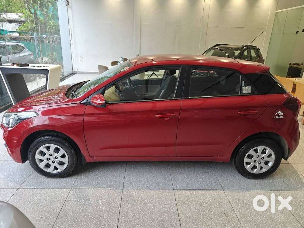 Hyundai I20 Sportz 1.2 Vtvt, 2018, Petrol