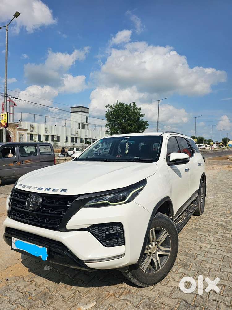 Toyota Fortuner 2021 Diesel Well Maintained