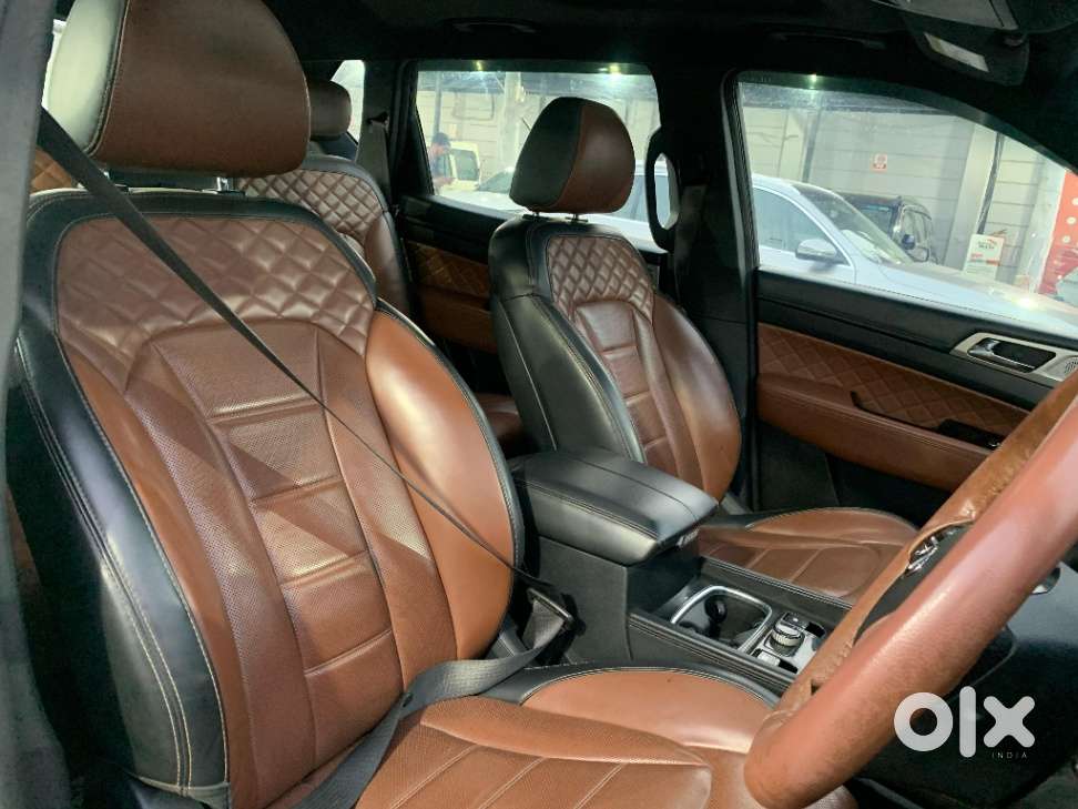 Mahindra Alturas G4 4wd At, 2019, Diesel