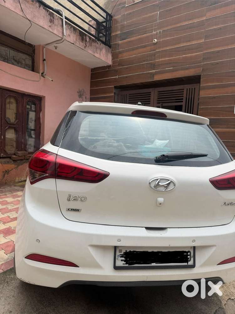 Hyundai I20 2015 Diesel 85000 Km Driven