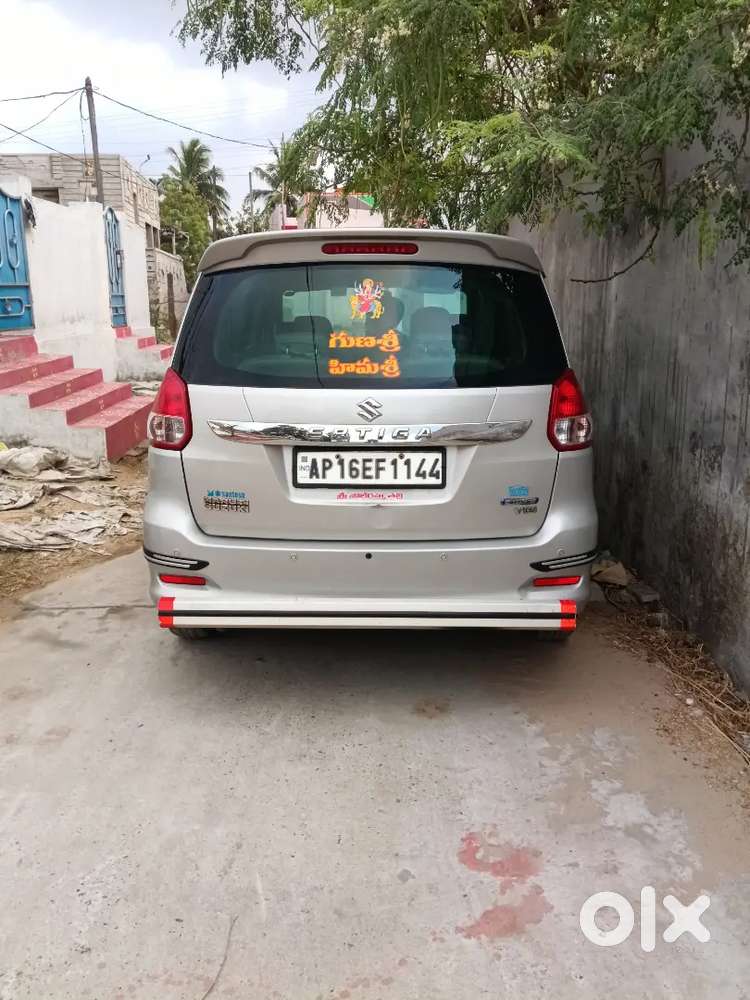 Maruti Suzuki Ertiga 2017 Diesel 150000 Km Driven