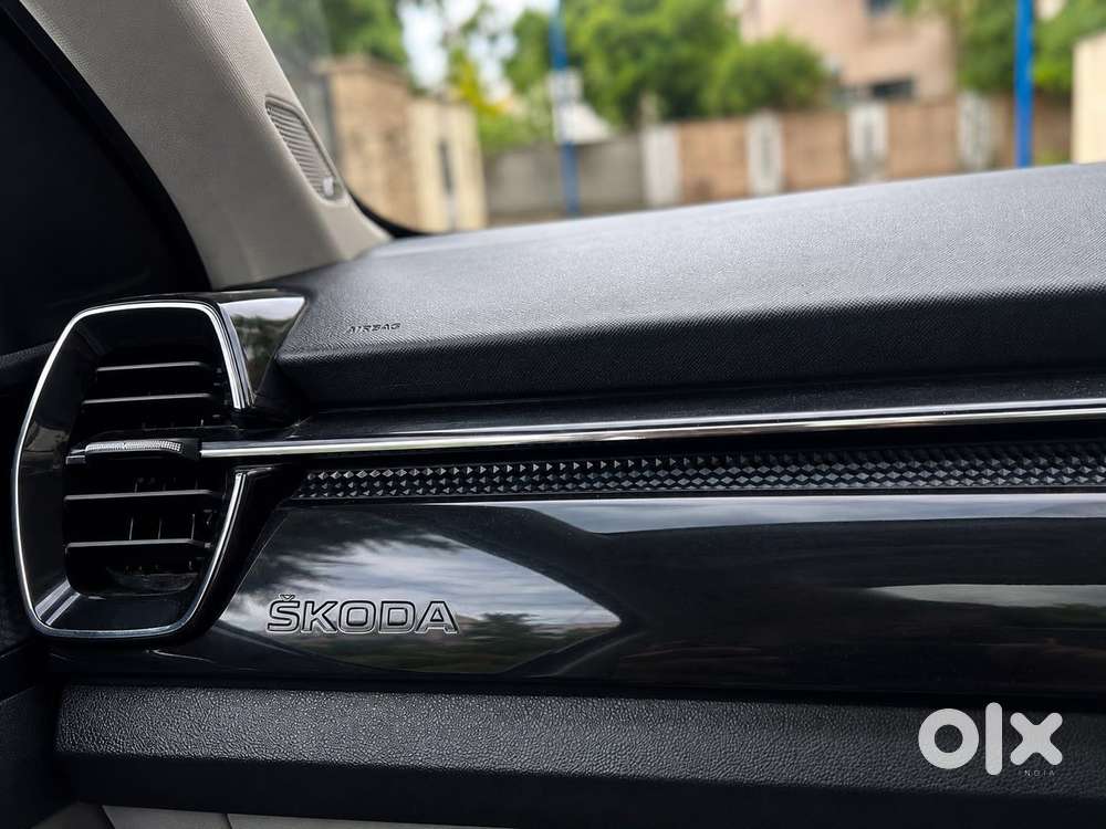 Skoda Kushaq 1.5 Tsi Style (6 Airbags) Dsg, 2022, Petrol