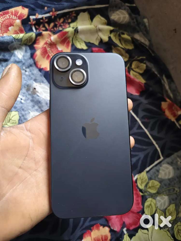 iPhone 15 256 GB 2 month old mobile new I have  with bill box