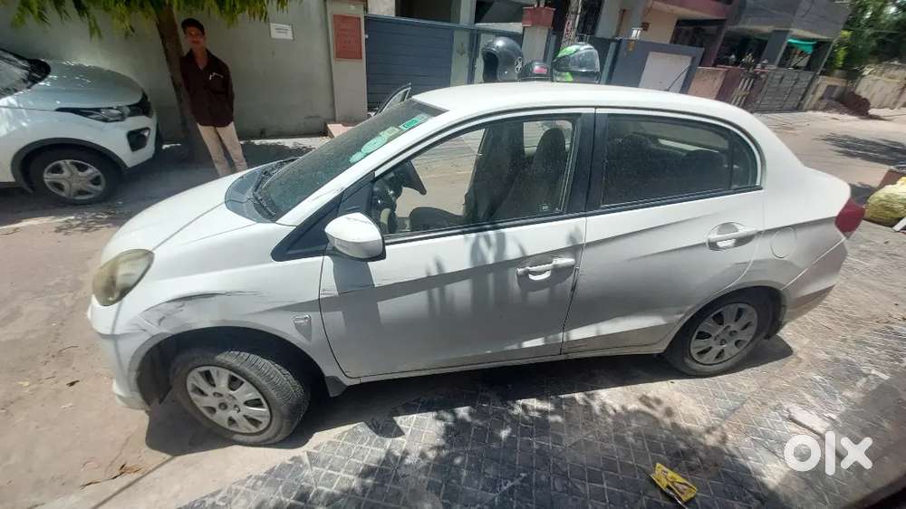 Honda Amaze 2014 Petrol 82000km Driven