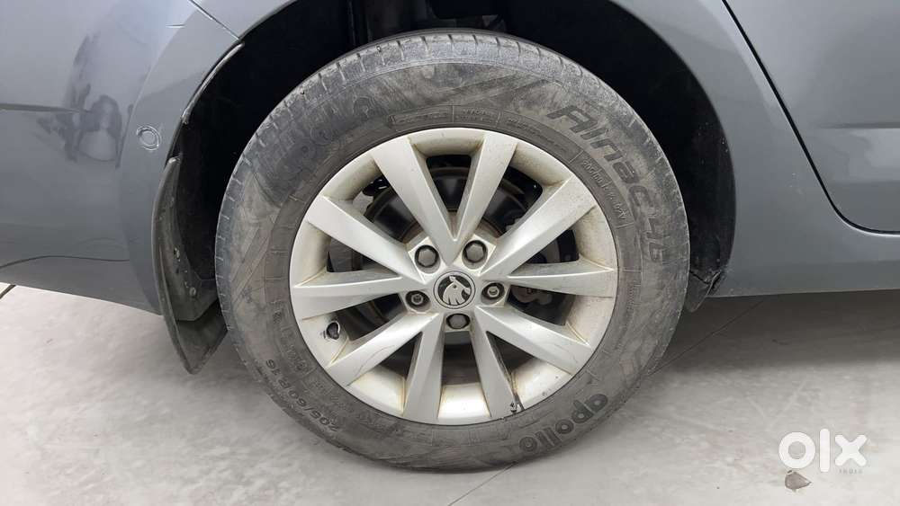Skoda Octavia 2.0 L K Tsi At, 2018, Petrol