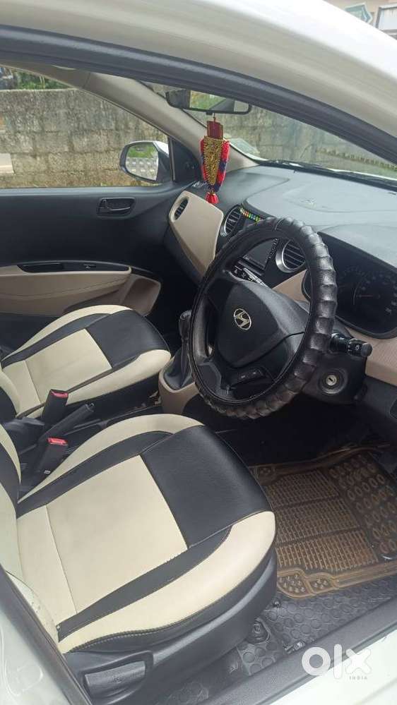 Hyundai Xcent Base 1.2, 2015, Petrol