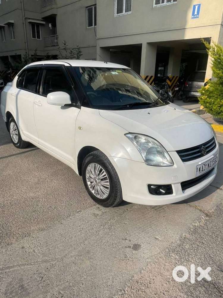 Maruti Suzuki Swift Dzire Vxi, 2012, Petrol