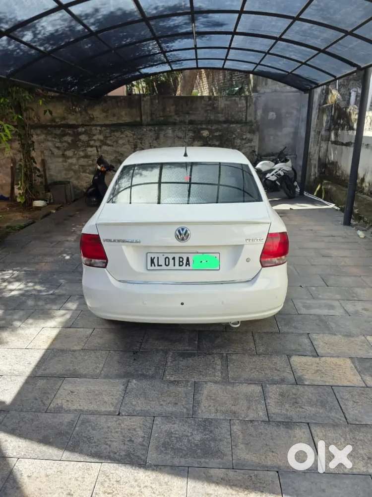 Volkswagen Vento Petrol 2011