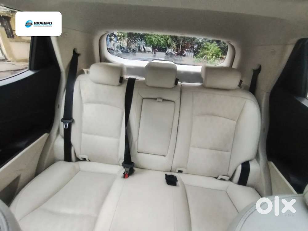 Mahindra Xuv 3xo Ax7l 1.2 Petrol At (pg), 2024, Petrol