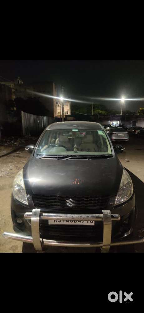 Maruti Suzuki Ertiga 2014 Petrol Well Maintained