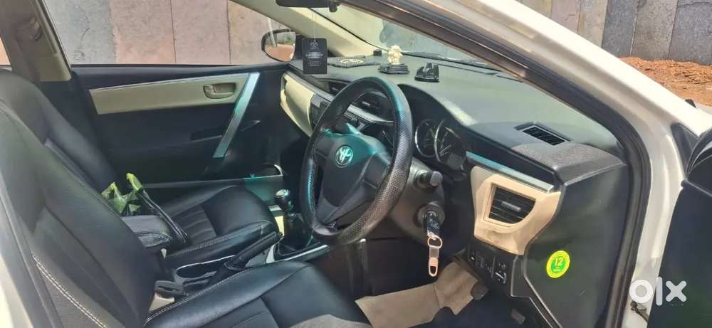 Toyota Corolla Altis 2015 Diesel Well Maintained