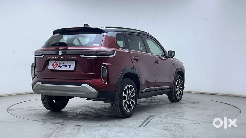 Maruti Suzuki Grand Vitara 1.5 Alpha Smart Hybrid Dual Tone, 2023, P..