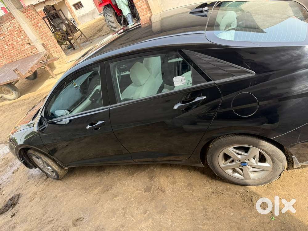 Hyundai Verna 2025 Petrol Well Maintained