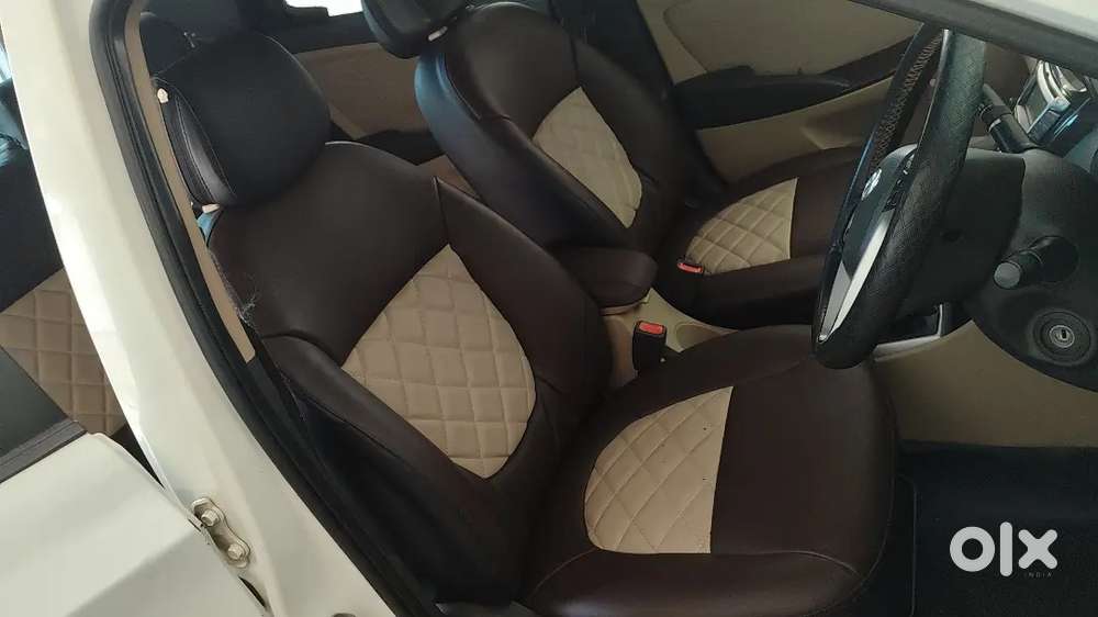 Hyundai Veran 30/10/2013 Top Model Good Condition