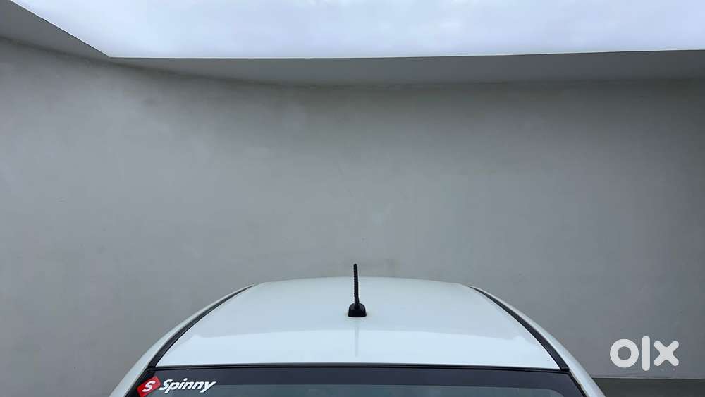 Maruti Suzuki Swift Dzire Vxi At Optional, 2014, Petrol