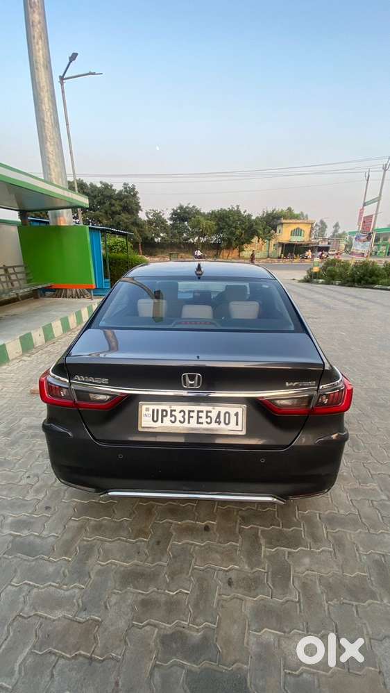 Honda Amaze 2025 22000 Km Driven