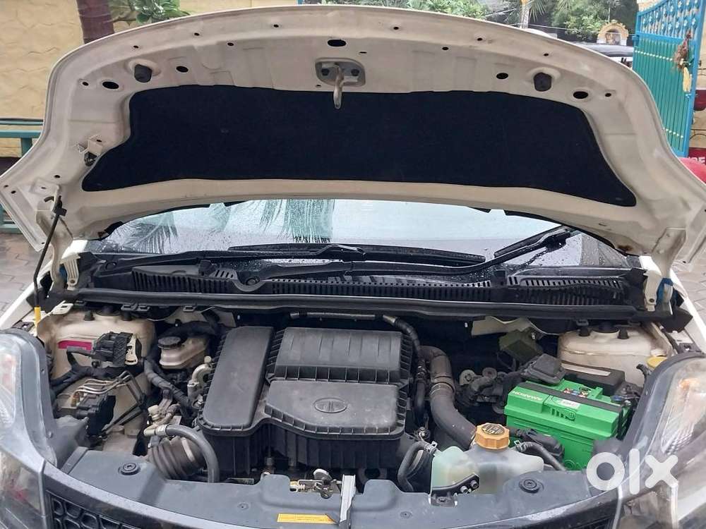 2018 Tata Nexon 1.5 Xma Diesel At  1st Owner  No Claims  Ins.nov'26