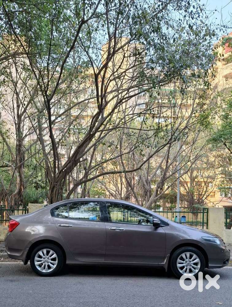 Honda City V Mt Exclusive, 2013, Petrol