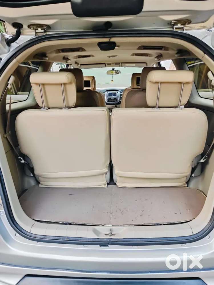 Toyota Innova 2.5 G 2014