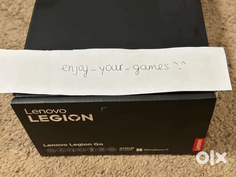 Lenovo Legion Go | 8.8 144Hz QHD+ | AMD Z1 Extreme | 16GB RAM | 512GB