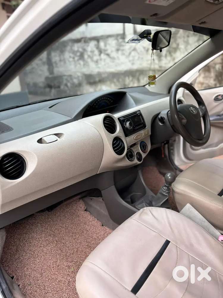 Toyota Etios 2015 Diesel 124000 Km Driven