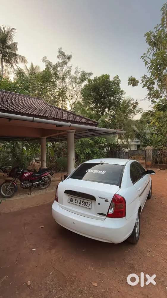 Hyundai Verna 2009 Diesel 150000 Km Driven