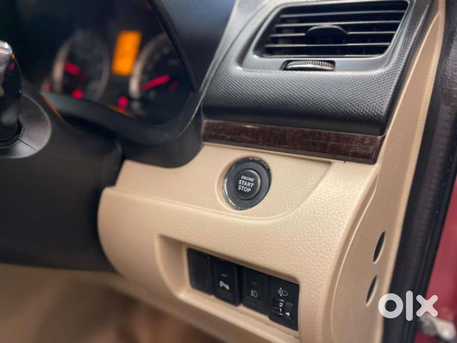 Maruti Suzuki Swift Dzire Amt Zdi, 2016, Diesel