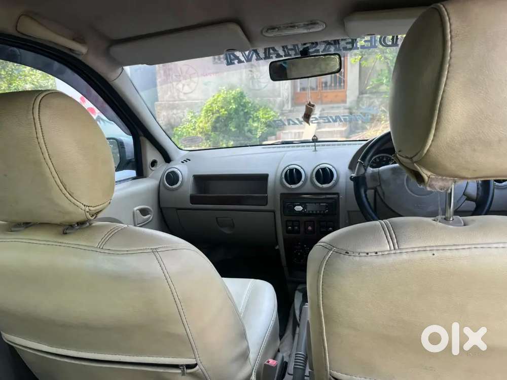 Mahindra Logan Diesel 2011