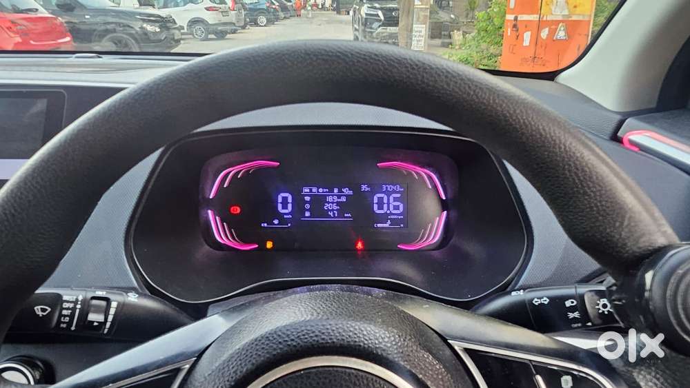 Kia Carens 1.5 Premium 7 Str, 2022, Petrol