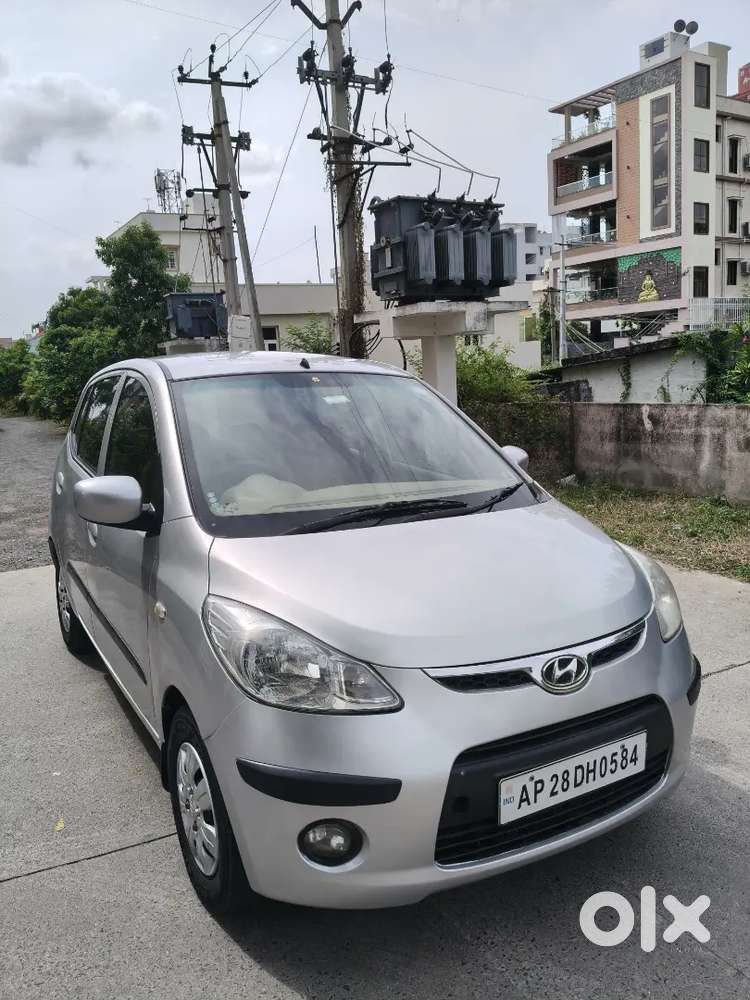 Hyundai I10 Sportz 2011